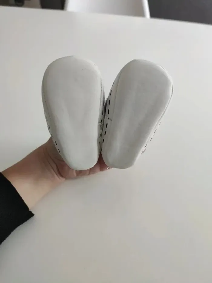 Chaussures 19-20 - photo numéro 3