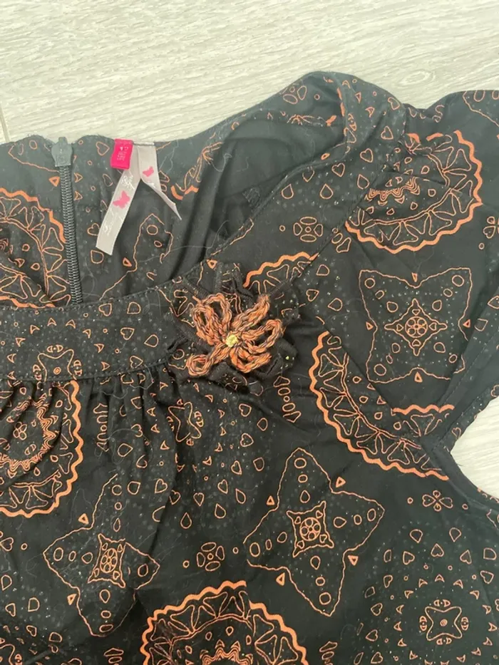 Tunique noire à motifs - photo numéro 3