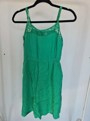 Robe à bretelle taille 38