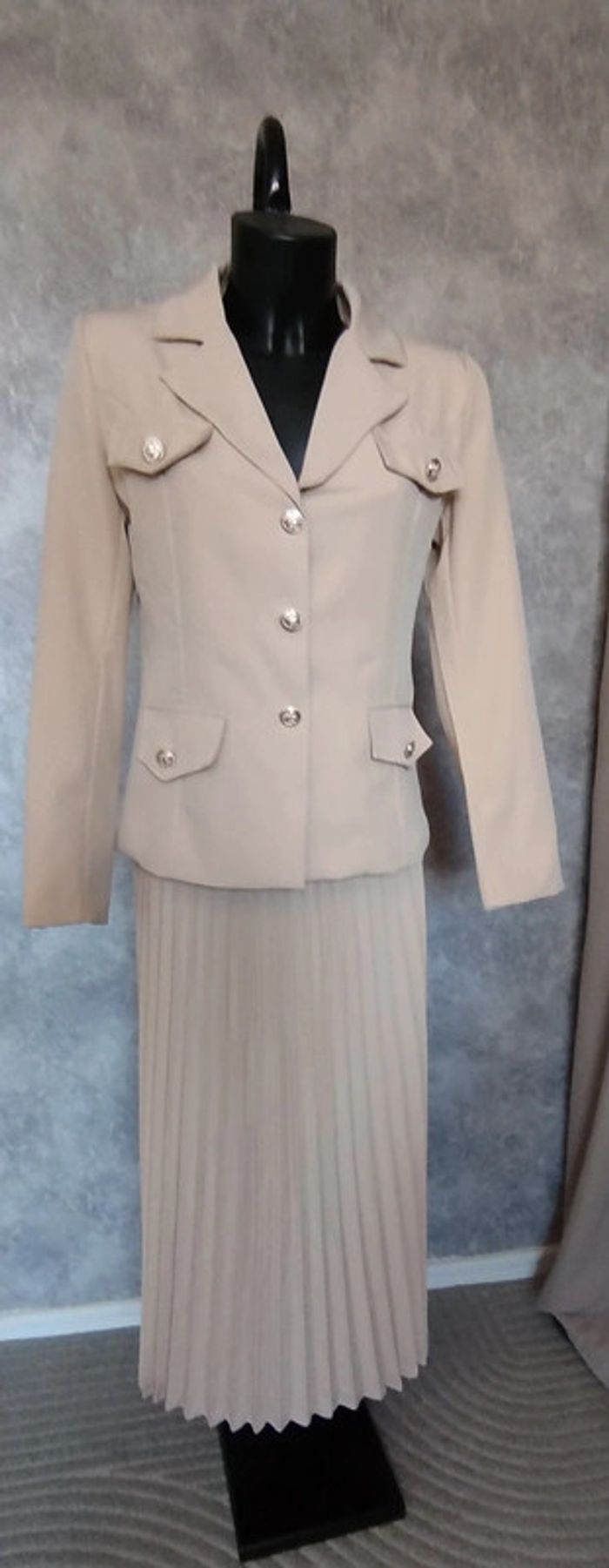 Très belle ensemble