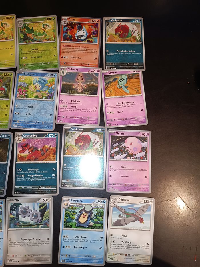 Lot de 34 cartes Pokémon FR🇨🇵 sans double foudre noir 10.5 - photo numéro 2