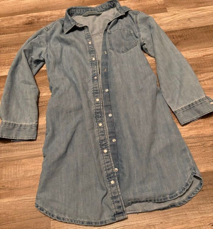 Vêtements filles  7 ans 8ans 9ans - photo numéro 7