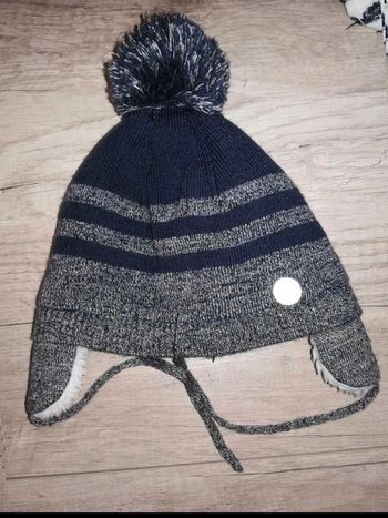 Bonnet  pompom