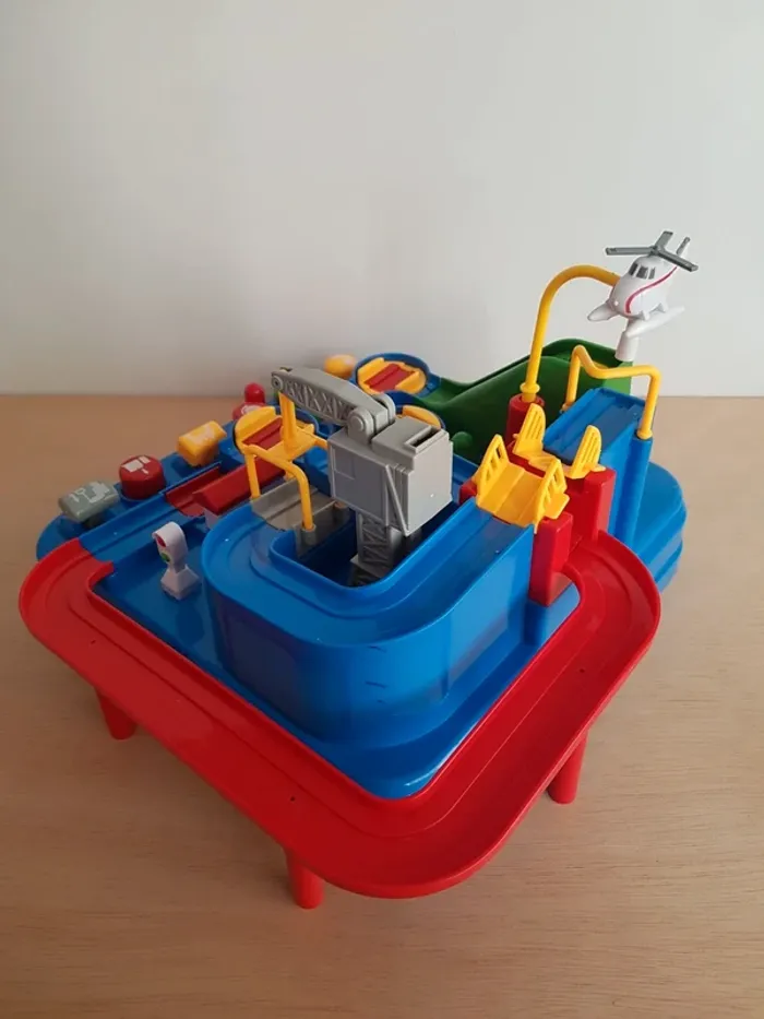 Jeu rescue city circuit fermé de petites voitures - photo numéro 3