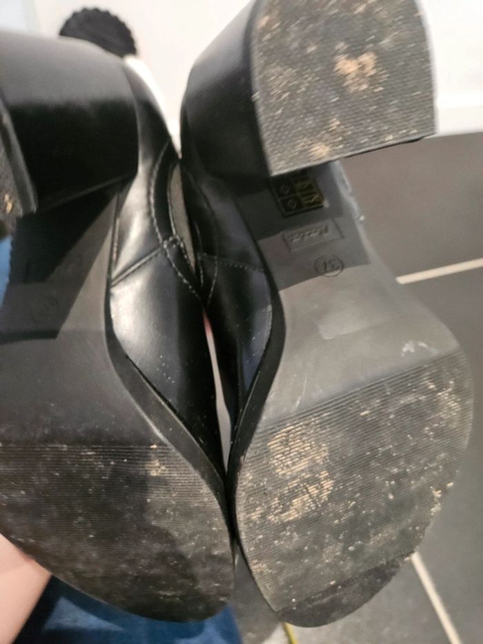 Boots noir Bata T37 - photo numéro 5