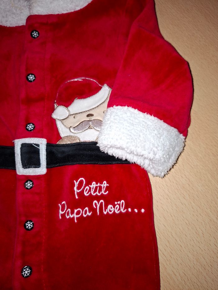 Grenouillère 6 mois - photo numéro 2