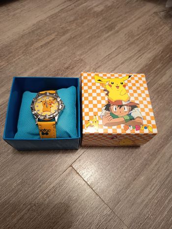 Coffret montre pokémon pikachu neuve 