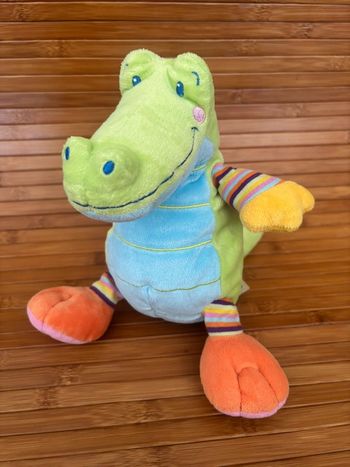 Doudou crocodile vert bleu orange nicotoy