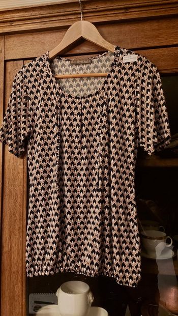 Jolie Blouse Mer&Sud taille 36/38 en viscose