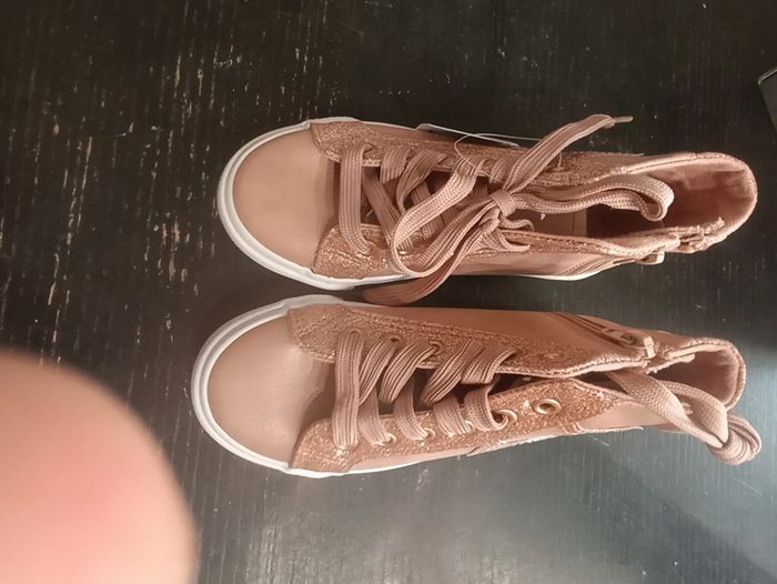 Basket taille 29 - photo numéro 2