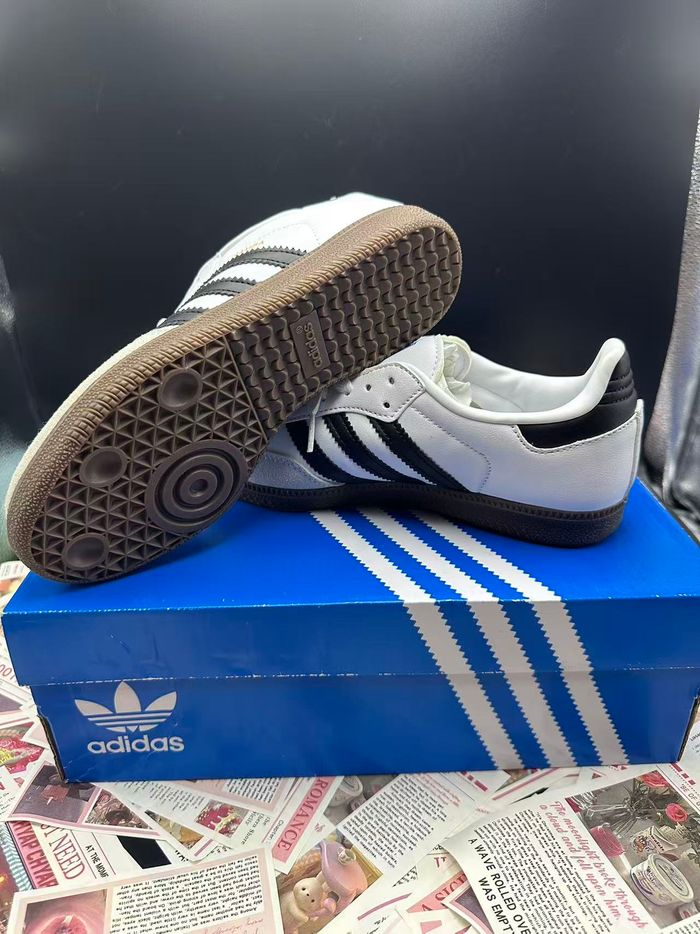 adidas Originals SAMBA OG Baskets - Taille 42 - photo numéro 3