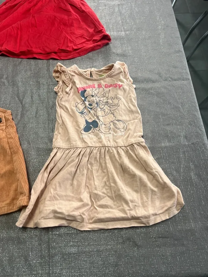 Lot 3 robes 18 mois - photo numéro 3