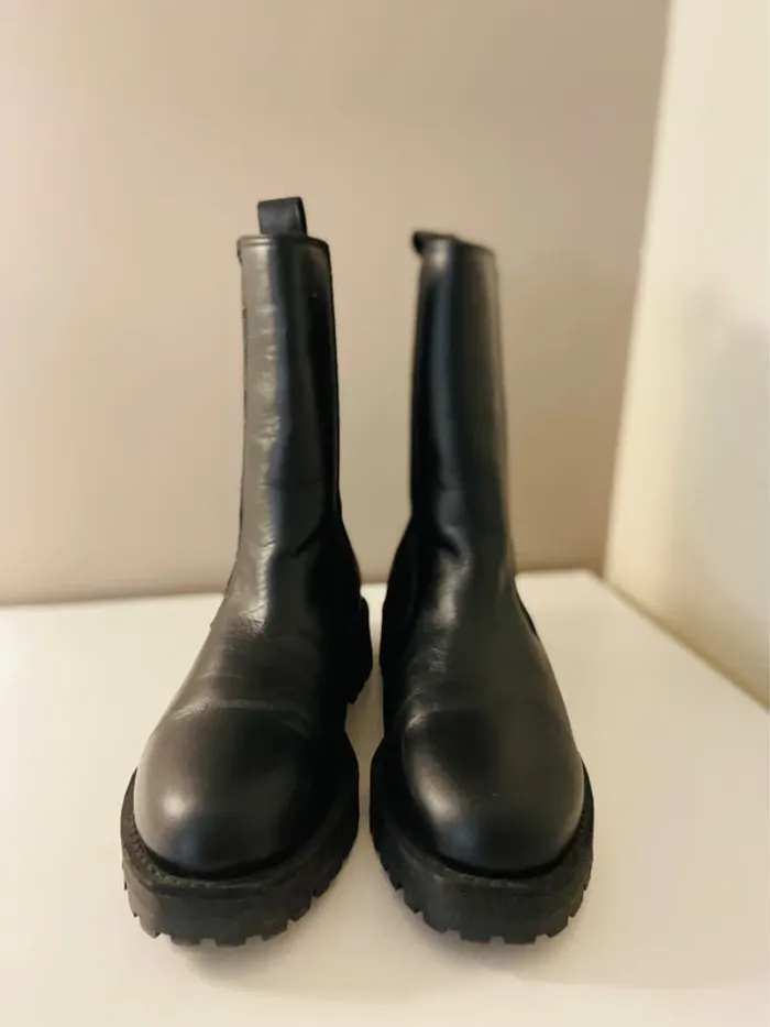 Bottes en cuir - photo numéro 2