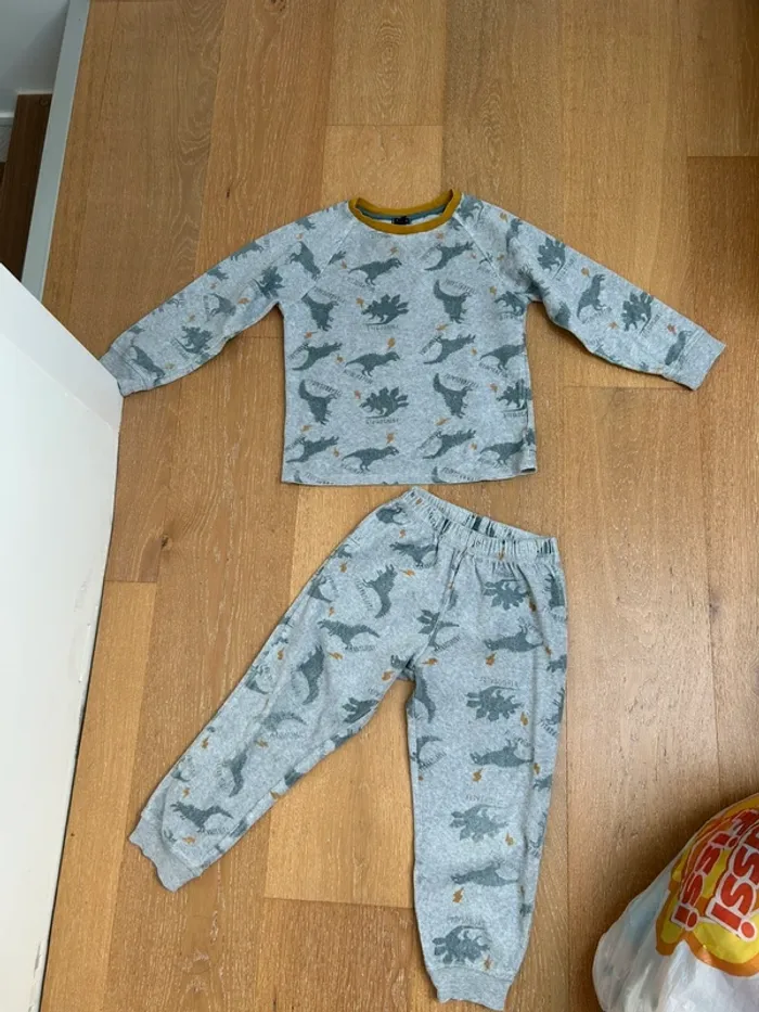 Pyjama hiver garçon 5 ans kiabi - photo numéro 3