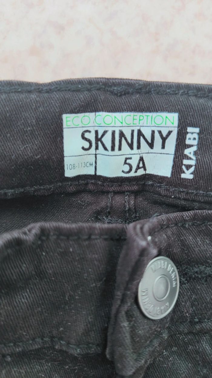 Jeans skinny Kiabi fille 5 ans - photo numéro 2