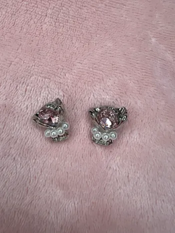 Boucles d’oreilles Neuves 🩷