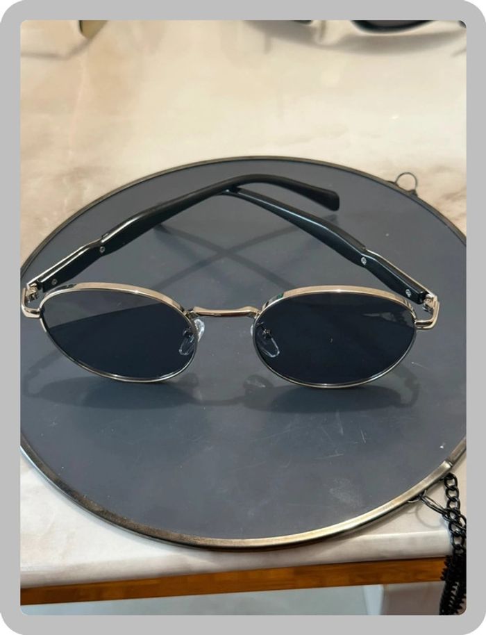 Lunette de soleil ronde - photo numéro 3
