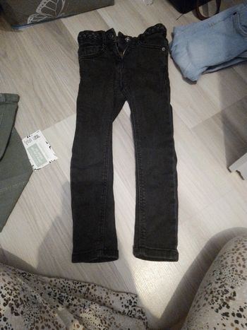 Jean noir fille taille 3 ans tao