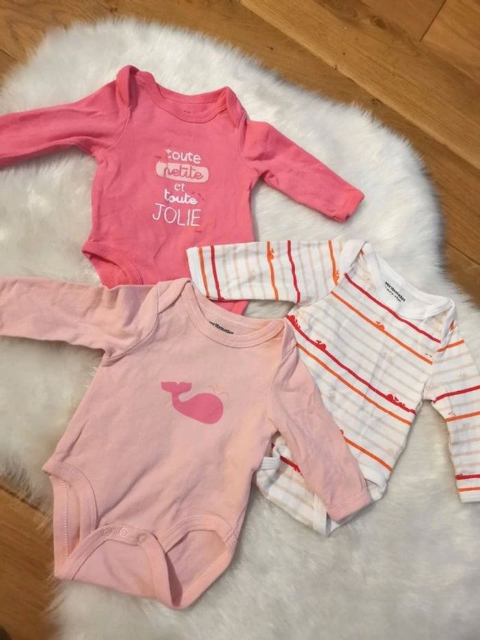 Lot de bodies baby et dors bien de naissance - photo numéro 4