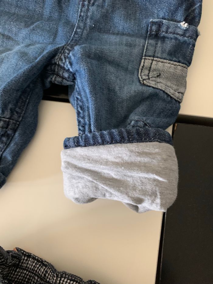 Lot de 4 pantalons / jeans chauds 6 mois - photo numéro 9
