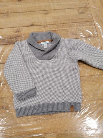 Pull 18mois