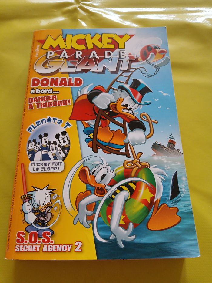 cahier presse mickey parade 329 BD et activite a faire
