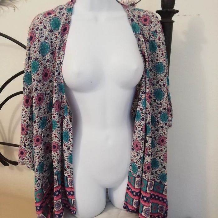 Chemise ou sur chemise femme.36/38. - photo numéro 2