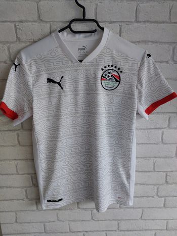 Tee-shirt Puma taille 13 - 14 ans (164 cm)