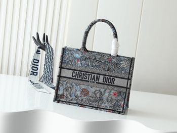 Dior Book Tote  0175