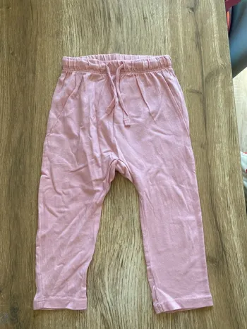 Jogging léger taille 12/18 mois