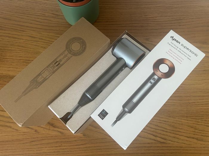 Dyson Supersonic Hairdryer - photo numéro 2