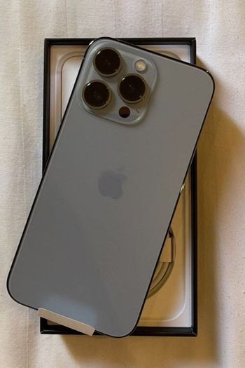 Iphone 14 pro contactez moi sur WhatsApp pour plus d'informations 33756953846