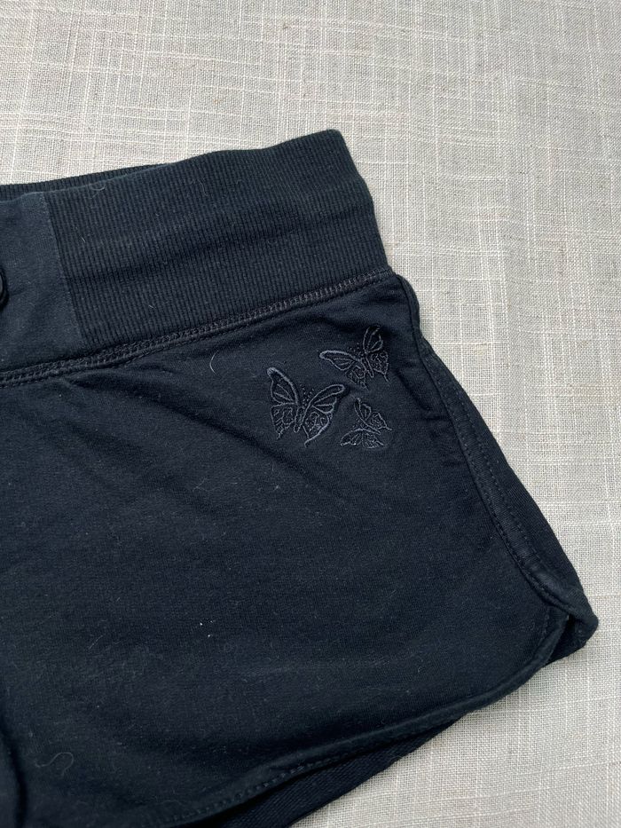 Short Mim - photo numéro 3
