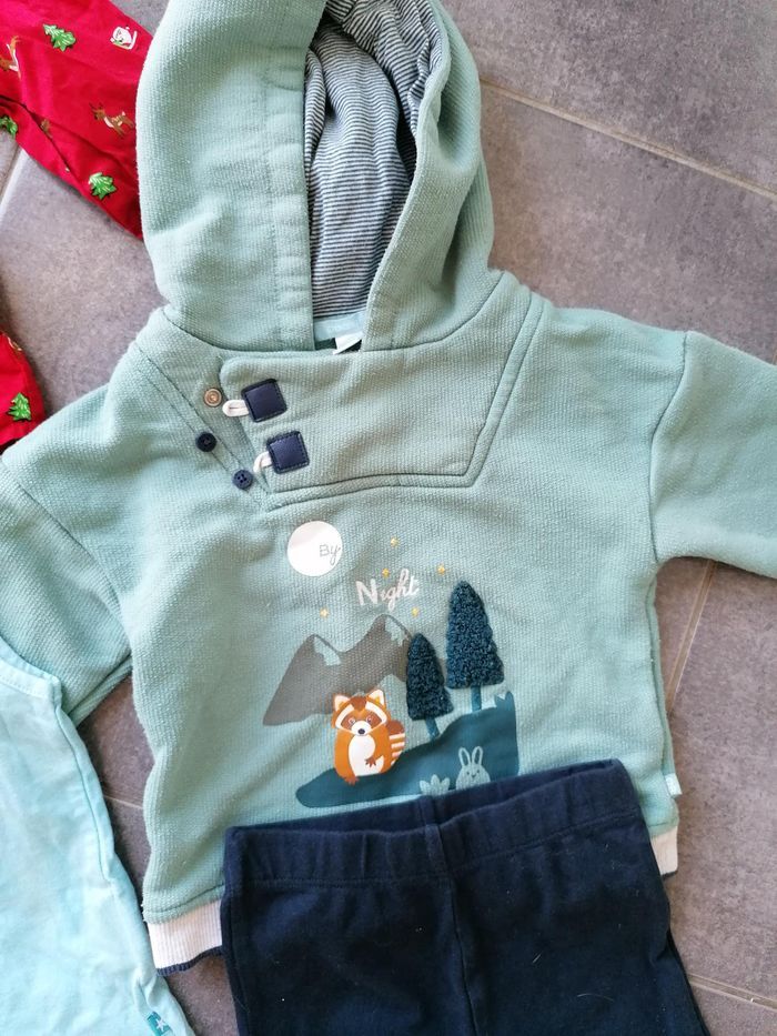 Lot 23-24 mois 2 ans 1 chemise H&M + 1 pull obaibi + 1 legging + 1 débardeur tissaia - photo numéro 3