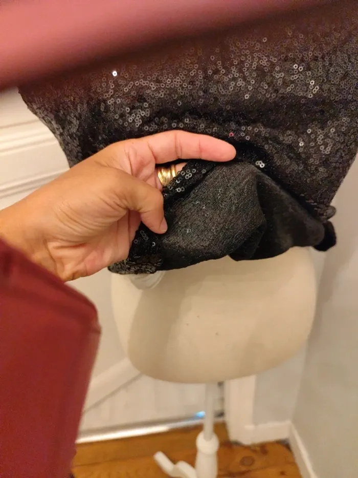 Blouse sans manches sequins Mango S neuve - photo numéro 4