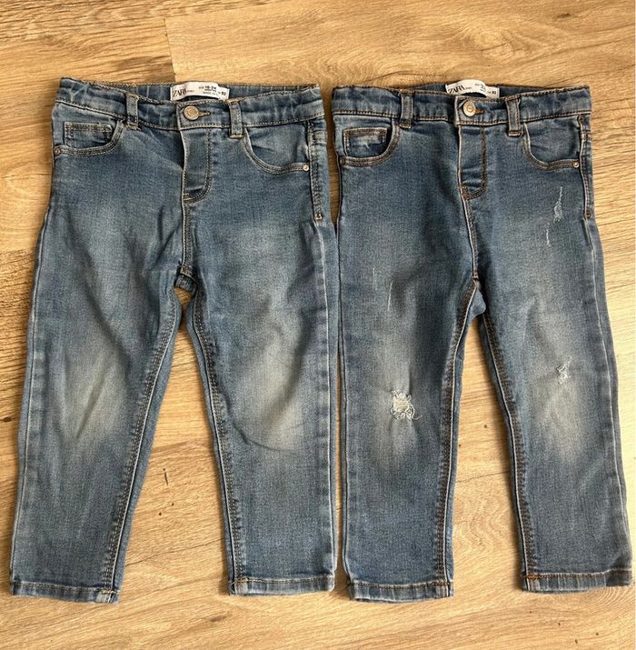 Lot jeans Zara 18/24 mois