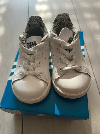 Baskets Adidas