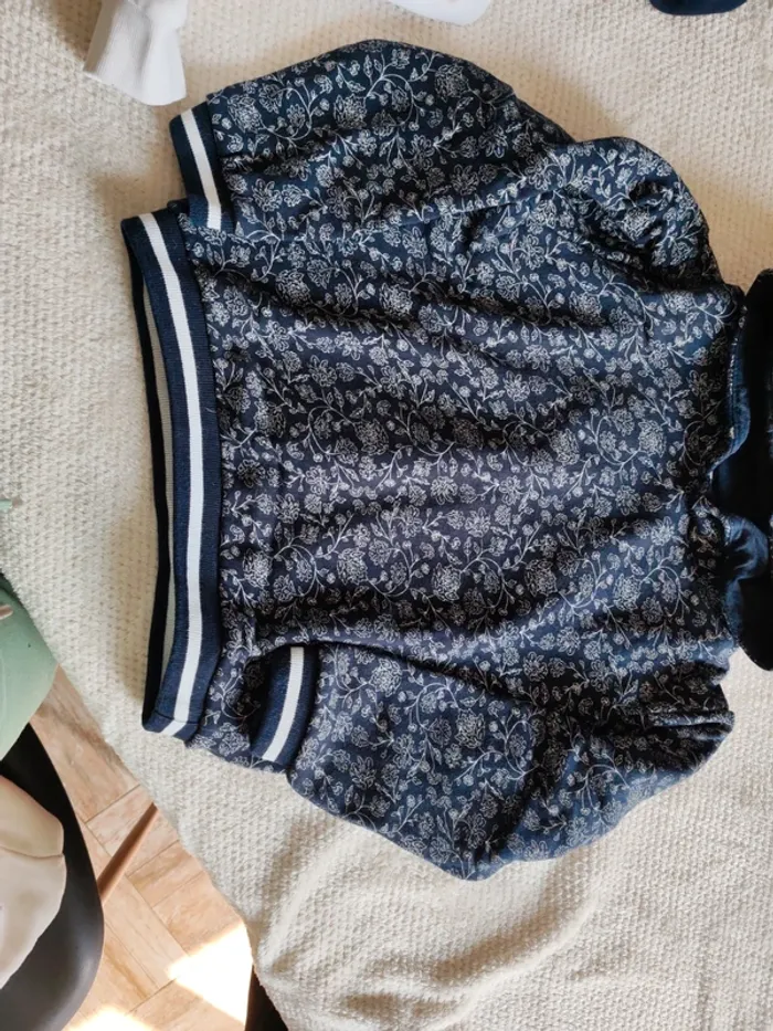 Deux sweats à capuche - photo numéro 2