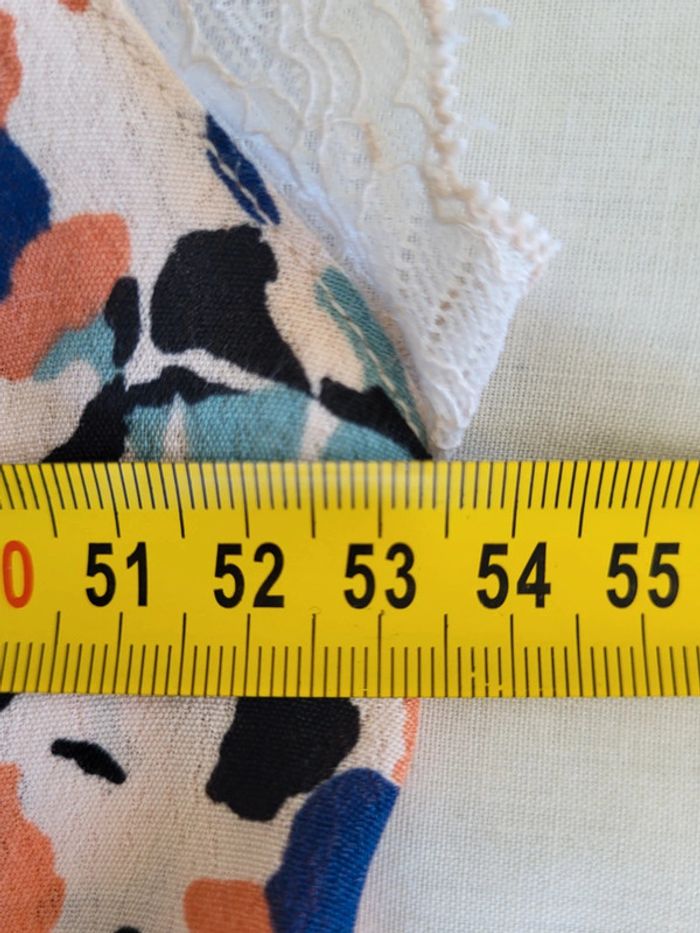 Blouse manches courtes à motifs et dentelle écrue corail et bleu turquoise Pull&Bear Taille 42 - photo numéro 11