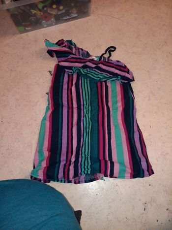 Robe asymétrique avec volant  5 ans gemo