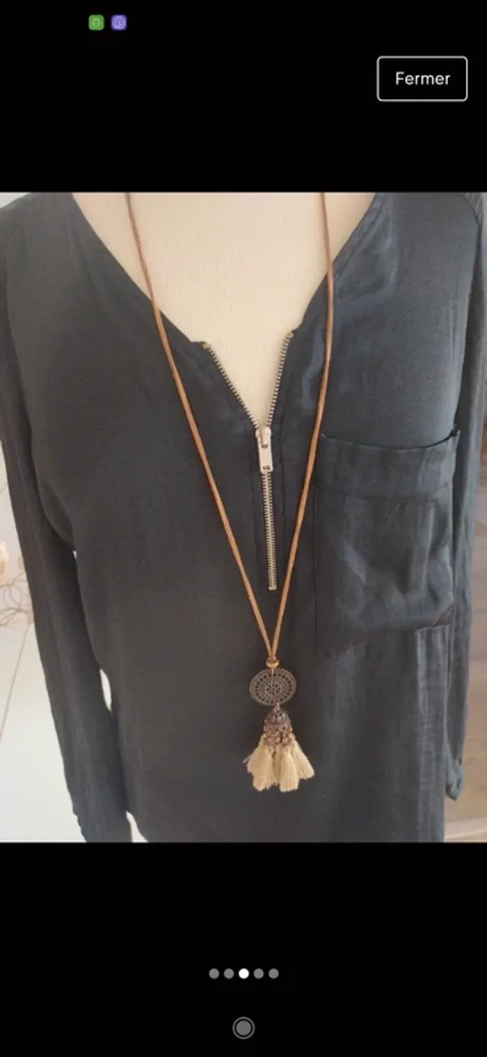 Blouse noir bershka S et collier - photo numéro 2