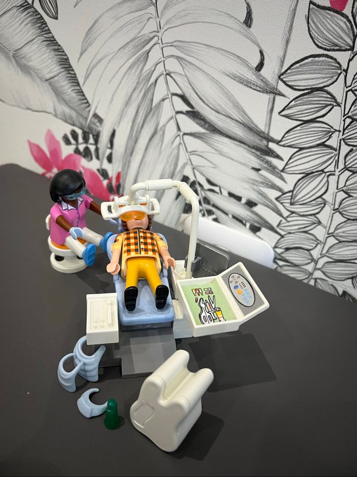 Playmobil hôpital 3 niveaux complet - photo numéro 5