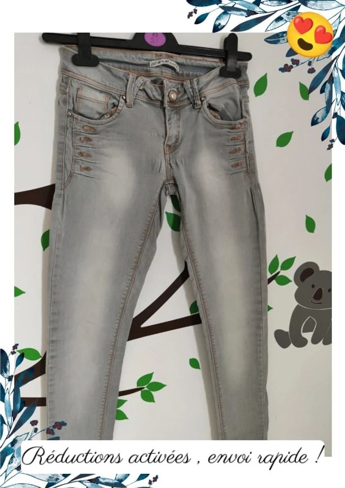 Jean gris clair femme T36 - photo numéro 2