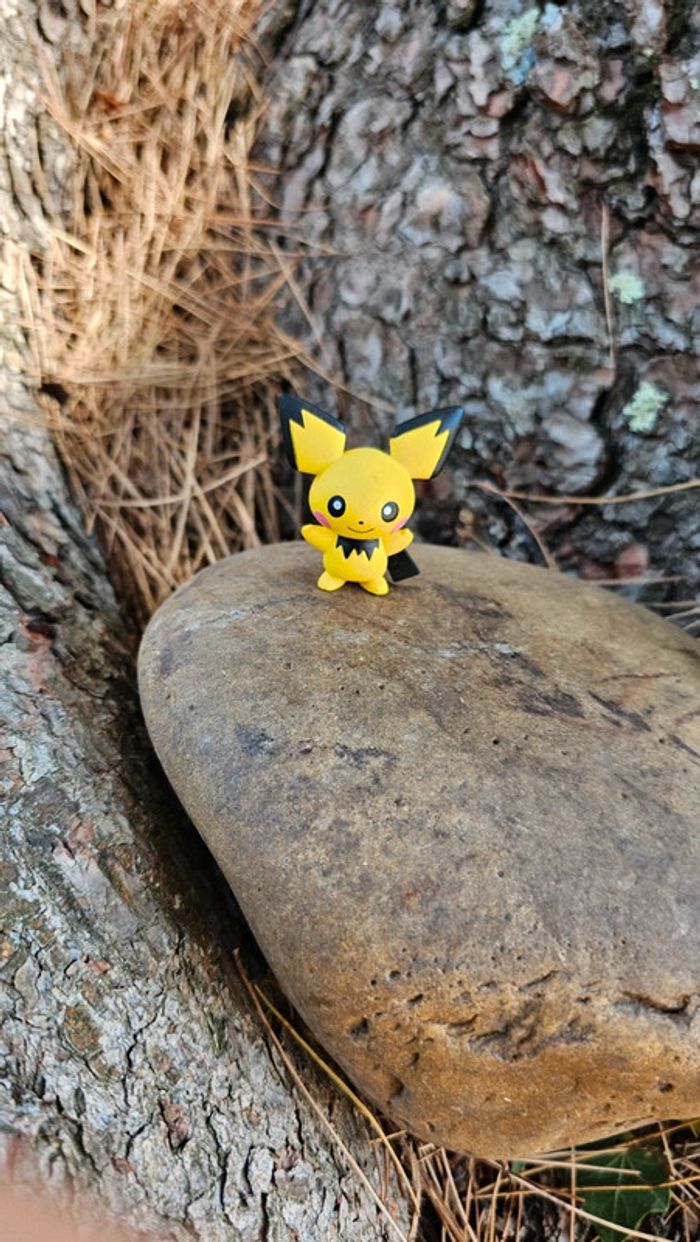 Super figurine Pokemon Nintendo tomy pitchu - photo numéro 4