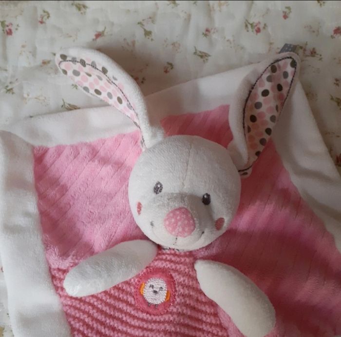Nicotoy: Doudou-mouchoir Lapinou multi-textiles - photo numéro 4