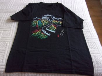 Tee shirt noir imprimé devant et dos taille L