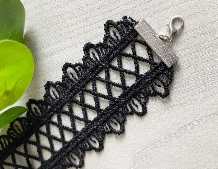Superbe collier ras de cou tissu fil dentelle - photo numéro 6