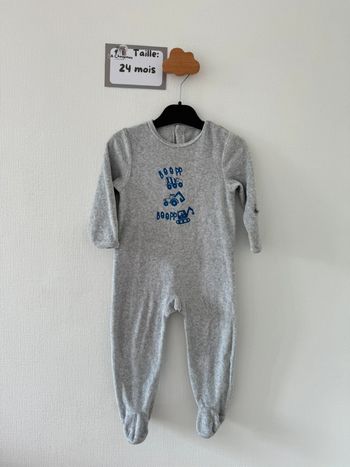 Pyjama / dors bien / grenouillère - taille 24 mois 🌼