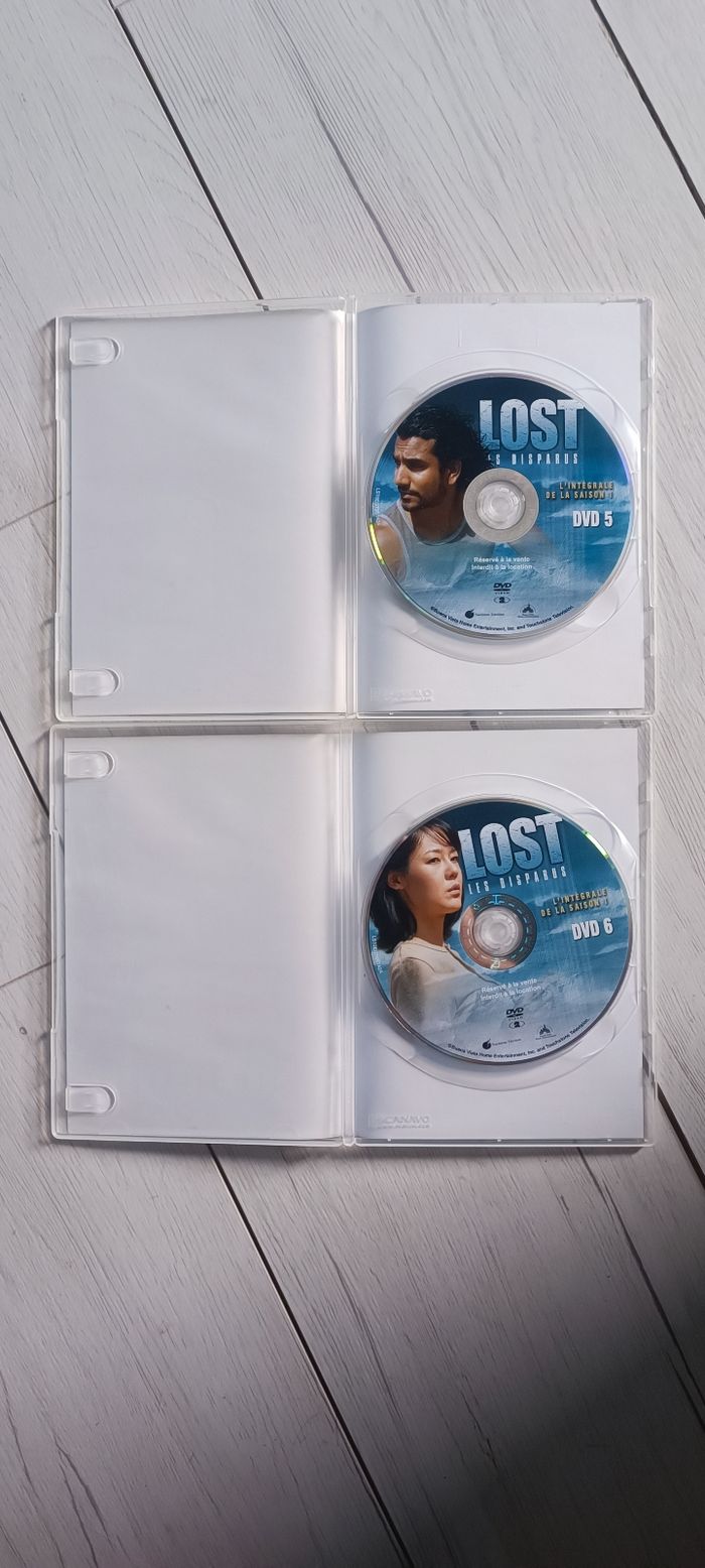 💿 Coffret DVD Lost, les disparus Saison 1 💿 - photo numéro 6