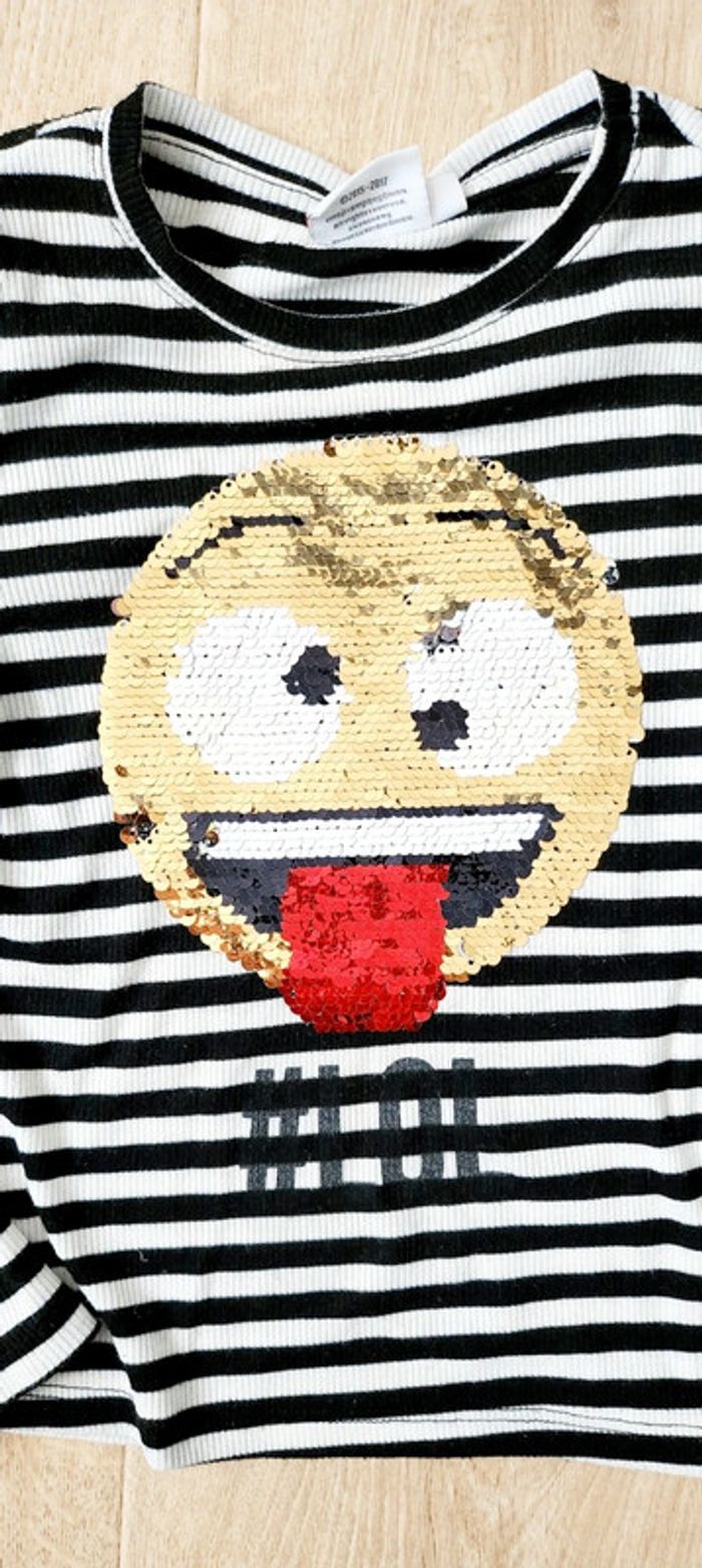 T-shirt manches longues fille blanc et noir rayé taille 5/6 ans emoji 🤪 taille - photo numéro 2